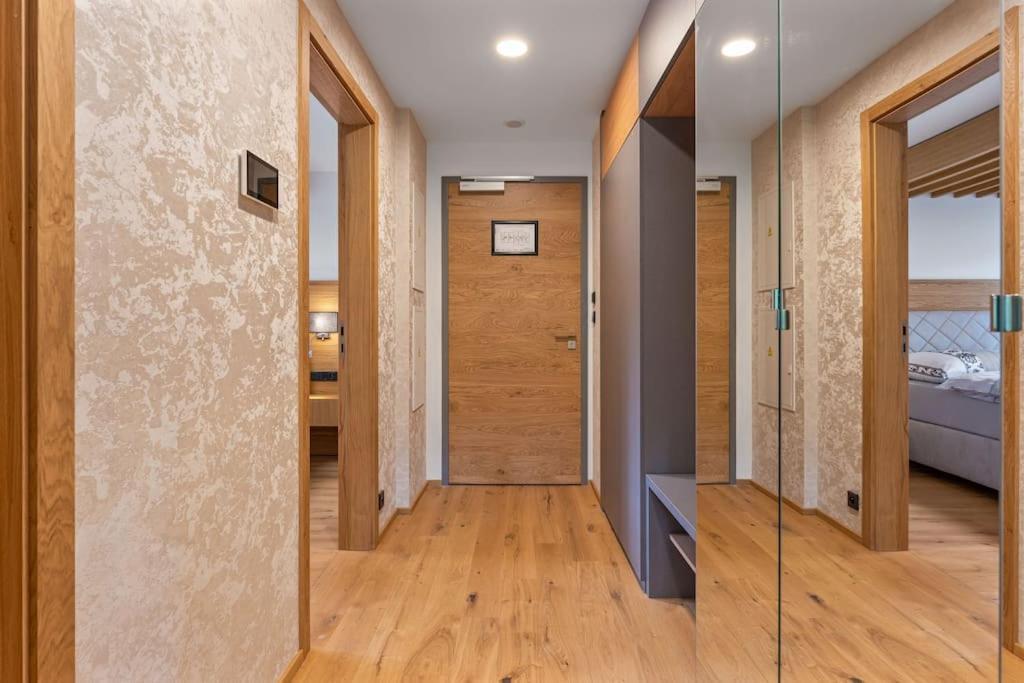 Residence Koubek - Utulny Apartman S Vyhledem A Parkovanim Шпіндлерув-Млин Екстер'єр фото