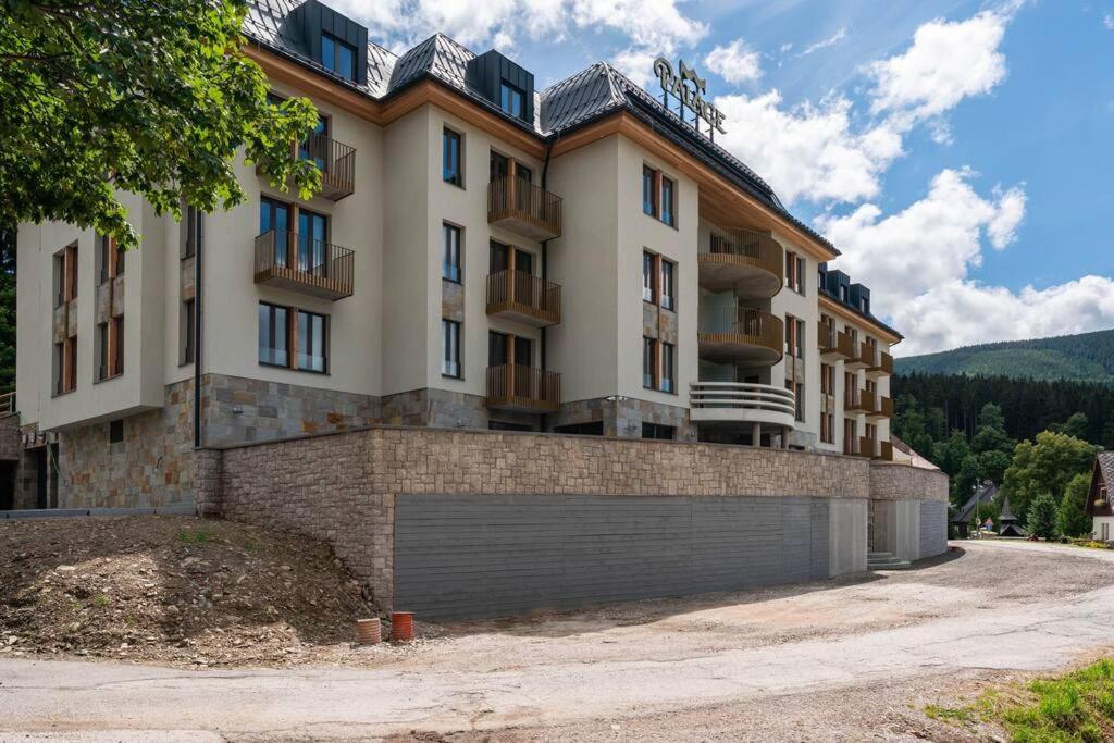 Residence Koubek - Utulny Apartman S Vyhledem A Parkovanim Шпіндлерув-Млин Екстер'єр фото